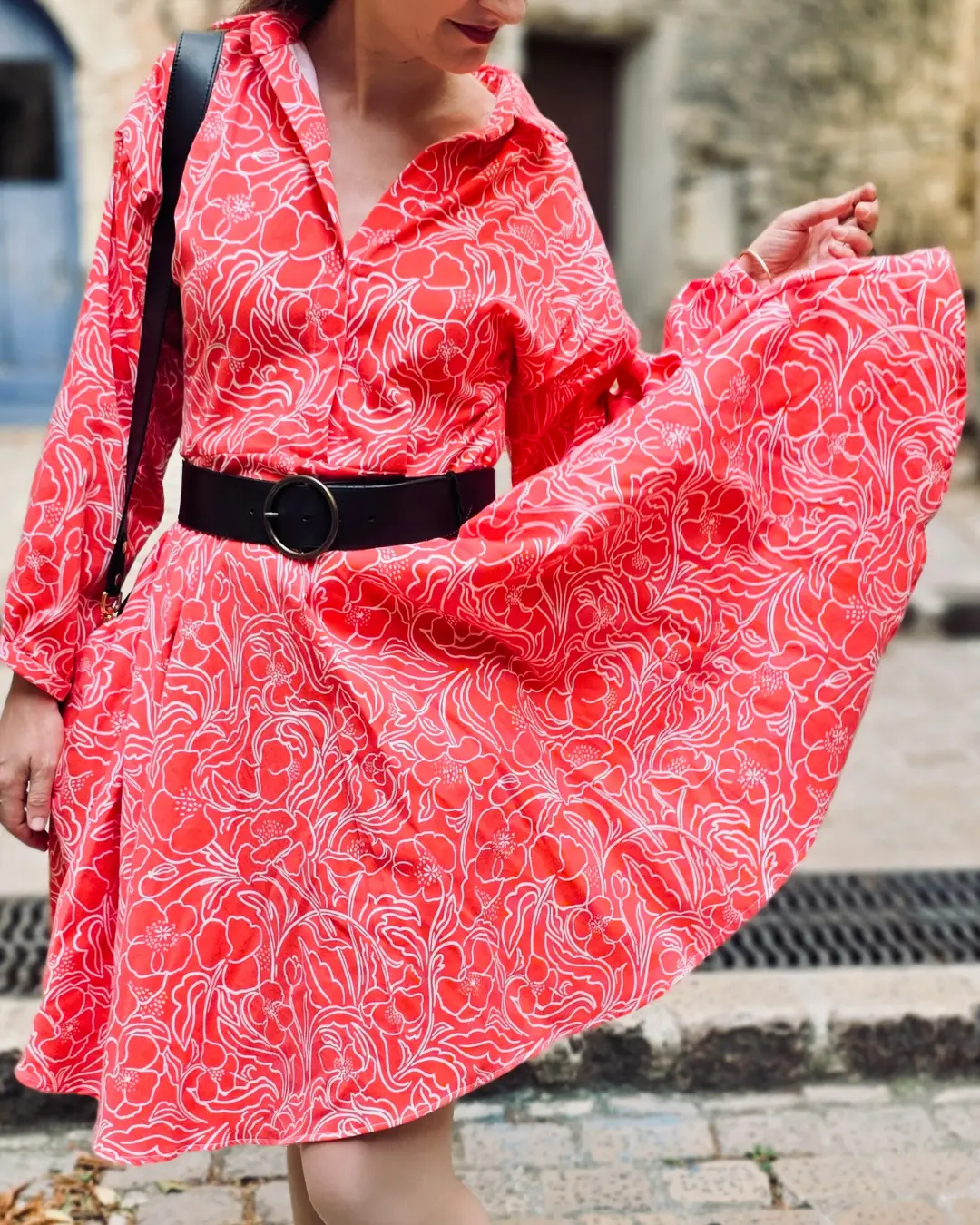 tissu coquelicot rouge pour couture de robe