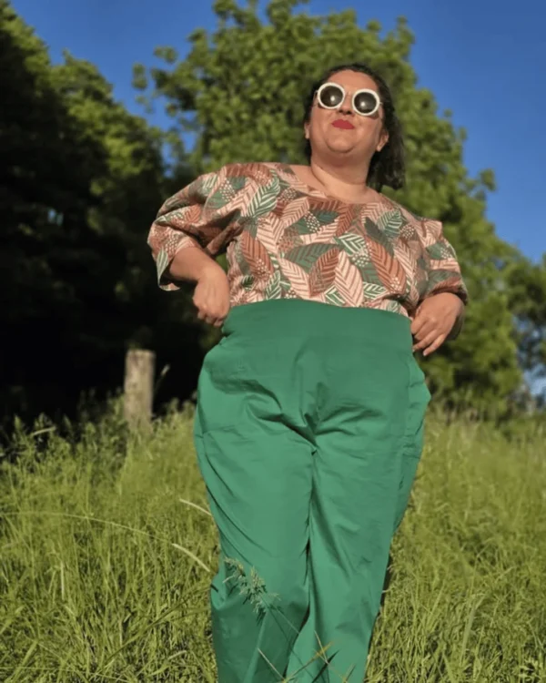 patron de couture grande taille pantalon avec ceinture asymétrique et taille élastique