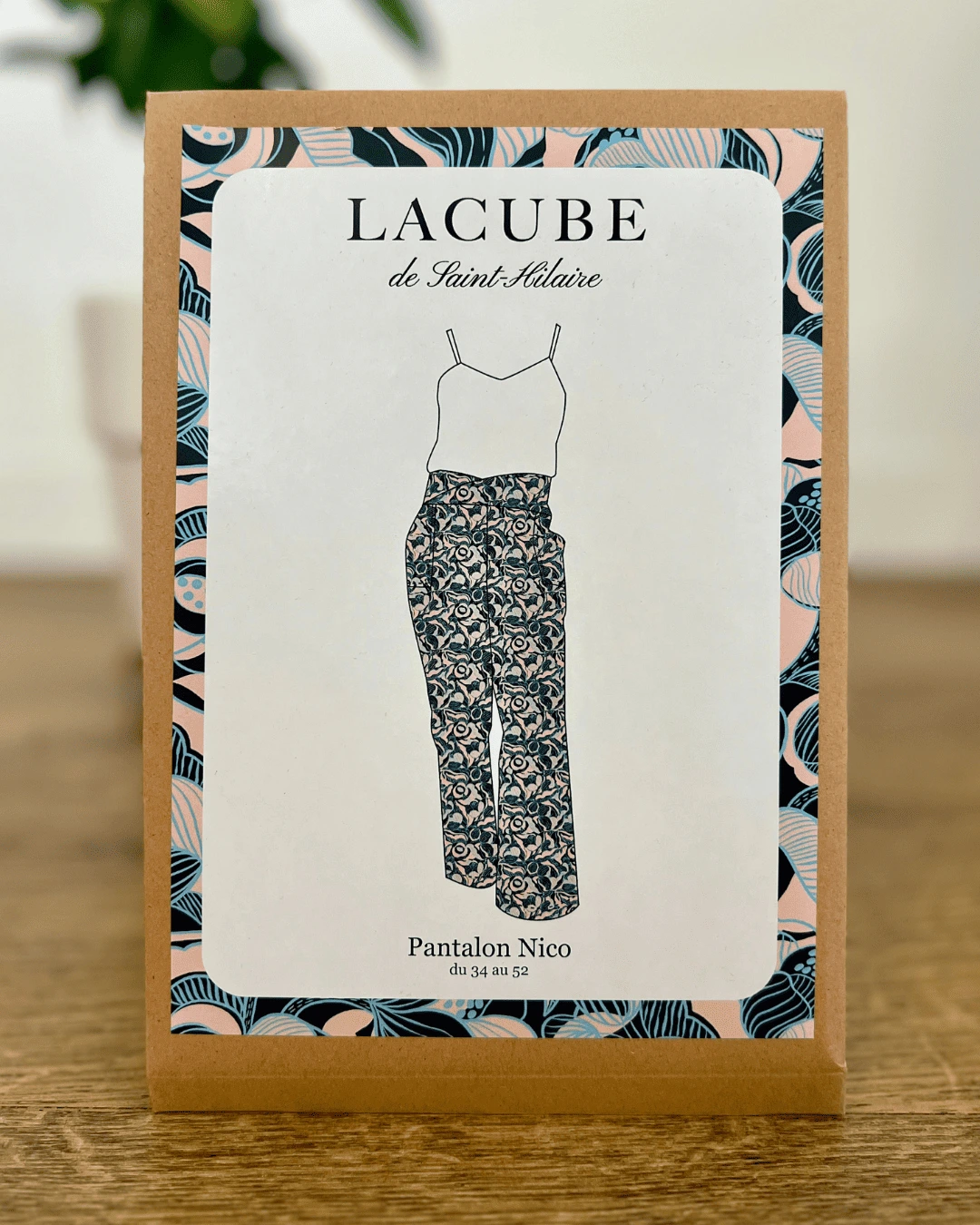 You are currently viewing 🎁 Idées cadeaux couture : patrons pochettes & cartes cadeaux