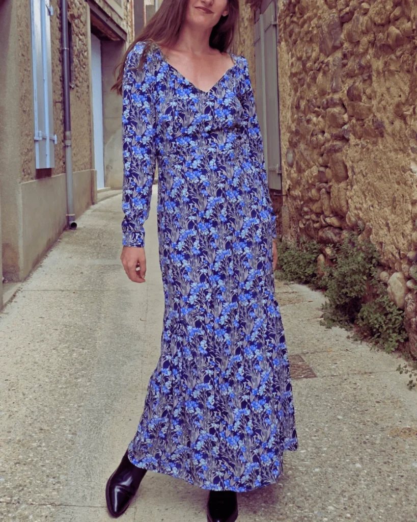 Patron de couture de robe d'hiver facile à coudre, avec tissu fluide