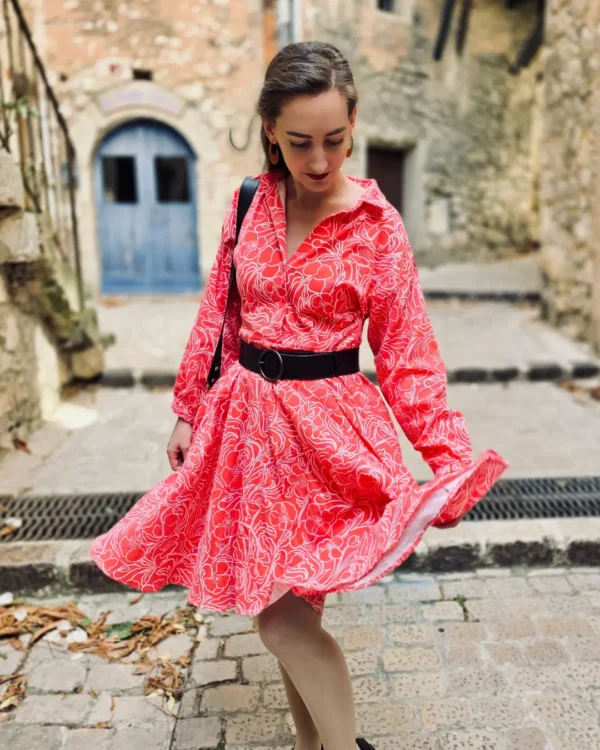patron de robe qui tourne avec col chemise